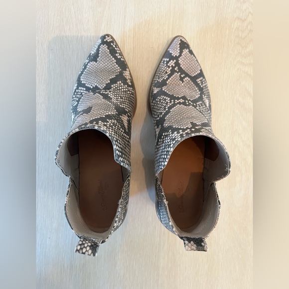 Universal Threads bootys - Picture 1 of 4